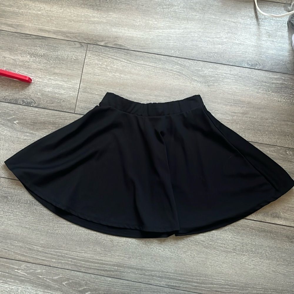SM246 Ambience apparel black mini skirt